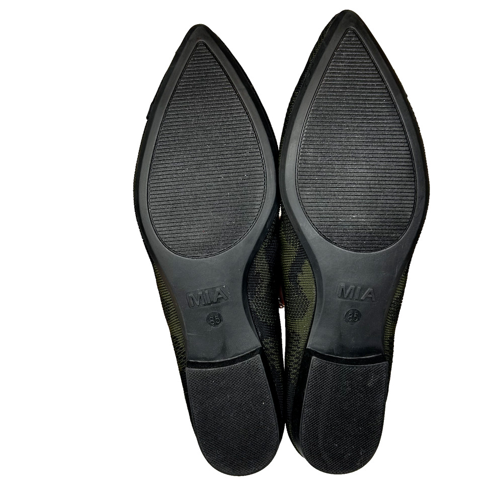 *reposh* MIA - Camo Flats - 8½ - Picture 4 of 5